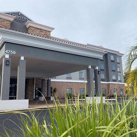 Country Inn & Suites By Radisson, Rj Stadium - Tampa Airport East エクステリア 写真