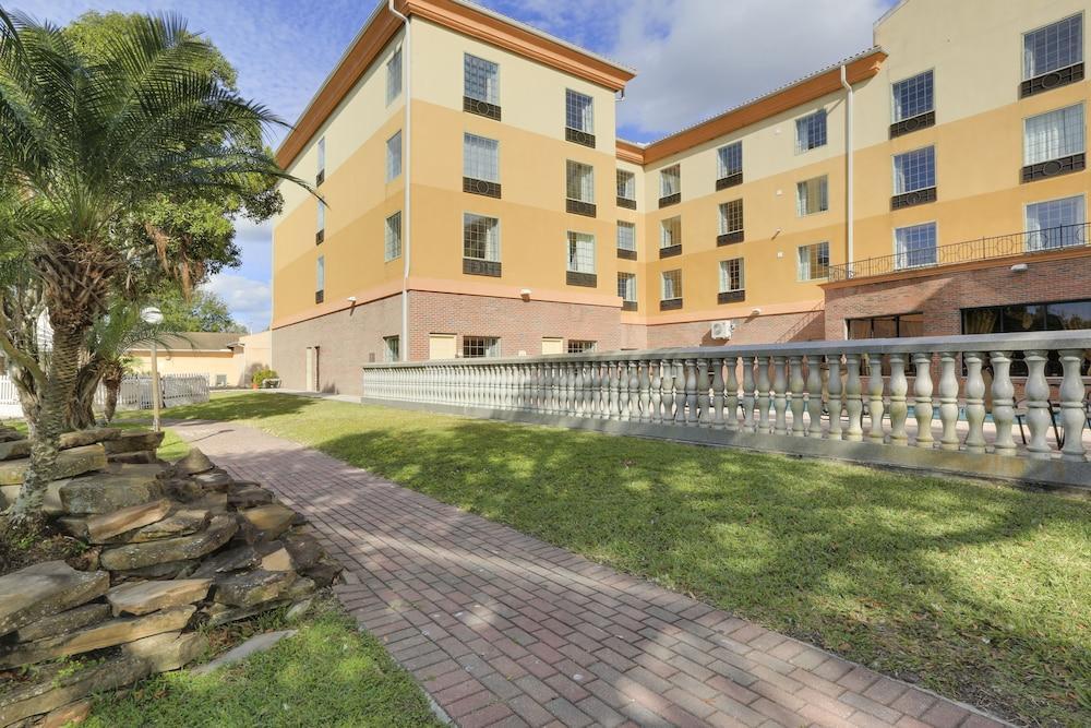 Country Inn & Suites By Radisson, Rj Stadium - Tampa Airport East エクステリア 写真