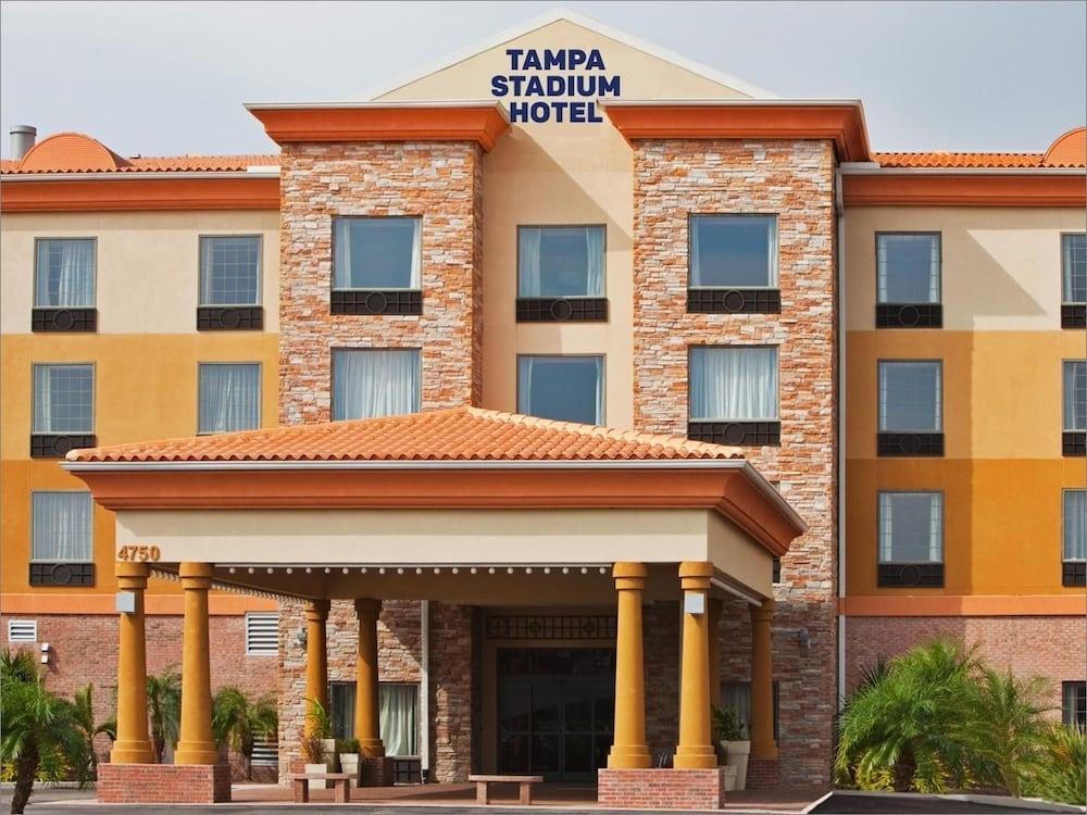 Country Inn & Suites By Radisson, Rj Stadium - Tampa Airport East エクステリア 写真