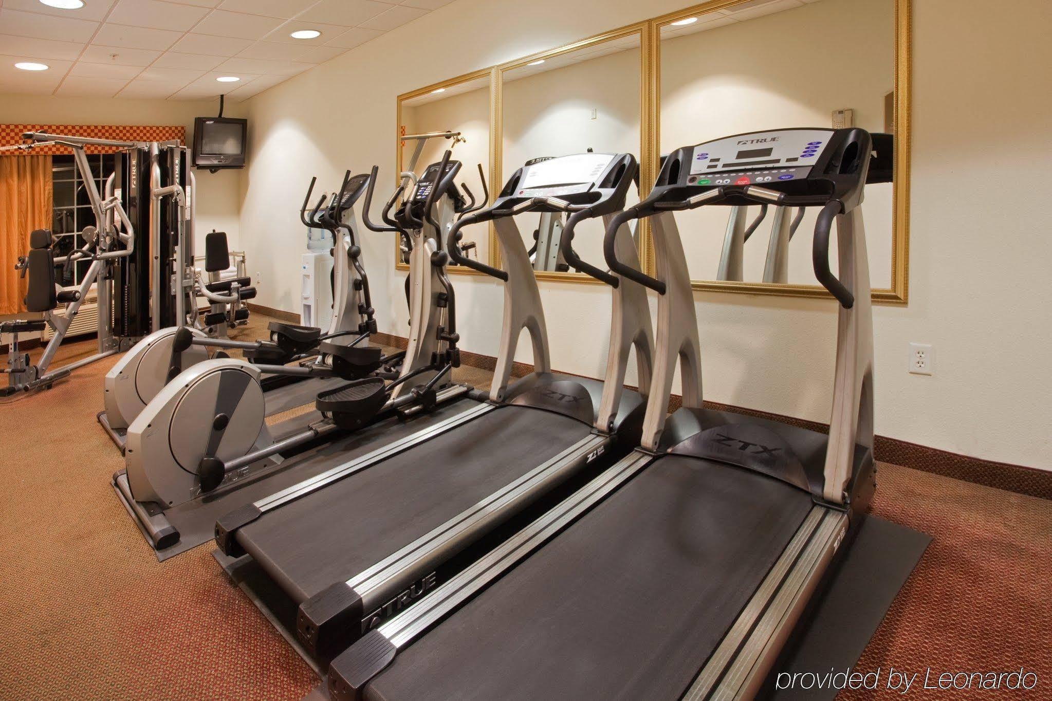 Country Inn & Suites By Radisson, Rj Stadium - Tampa Airport East エクステリア 写真
