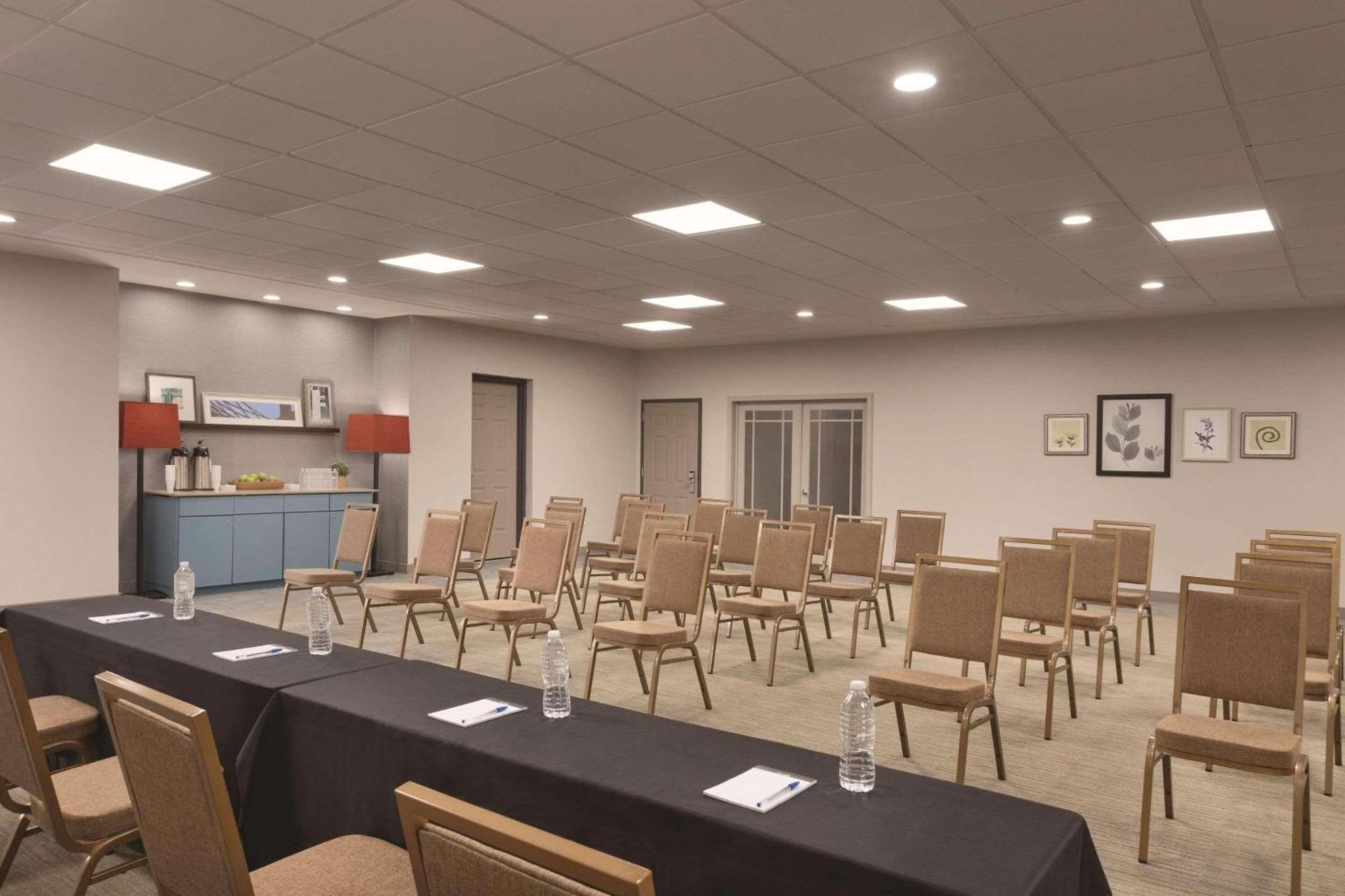Country Inn & Suites By Radisson, Rj Stadium - Tampa Airport East エクステリア 写真